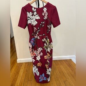 ASOS Elegant Floral Midi Dress with V back and zipper, with pockets - Size 4